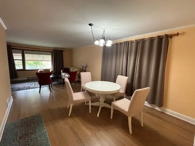 5354 W Montrose Avenue, Chicago, IL 60641 - Image #2