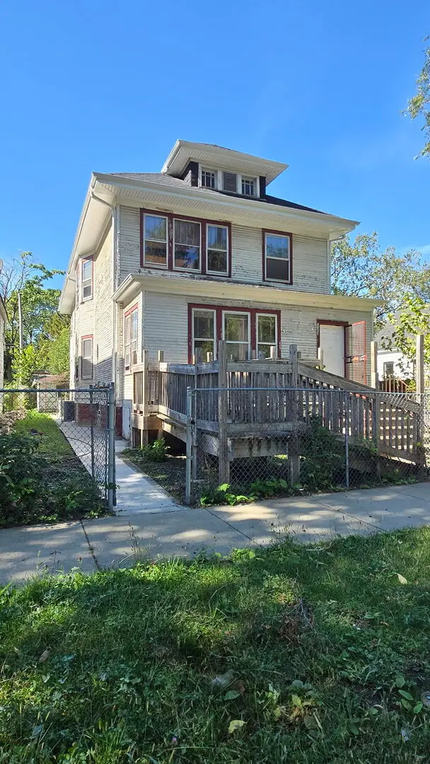 11944 S Perry Avenue, Chicago, IL 60628 - Image #1