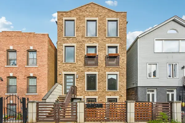 1243 N Cleaver Street #1, Chicago, IL 60642