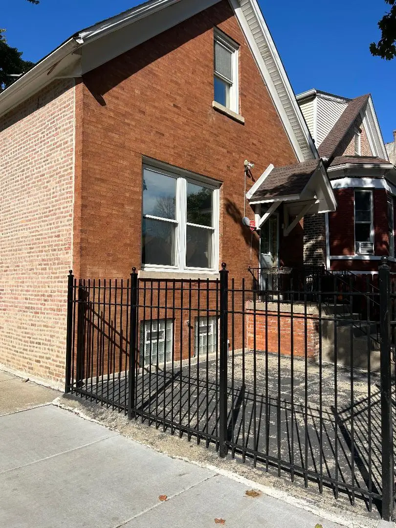 900 N Springfield Avenue, Chicago, IL 60651 - Image #1