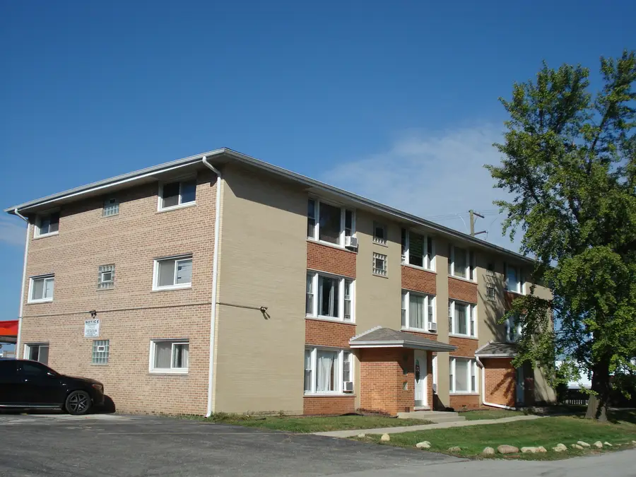 8751 W 79th Street #1, Justice, IL 60458 - Image #3