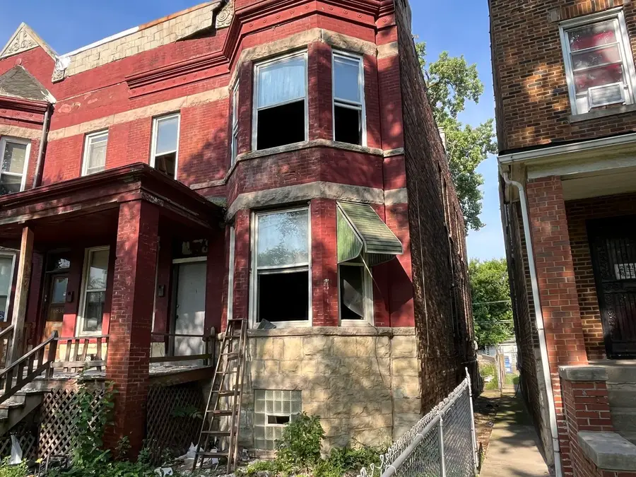 6834 S Lafayette Avenue, Chicago, IL 60621 - Image #2