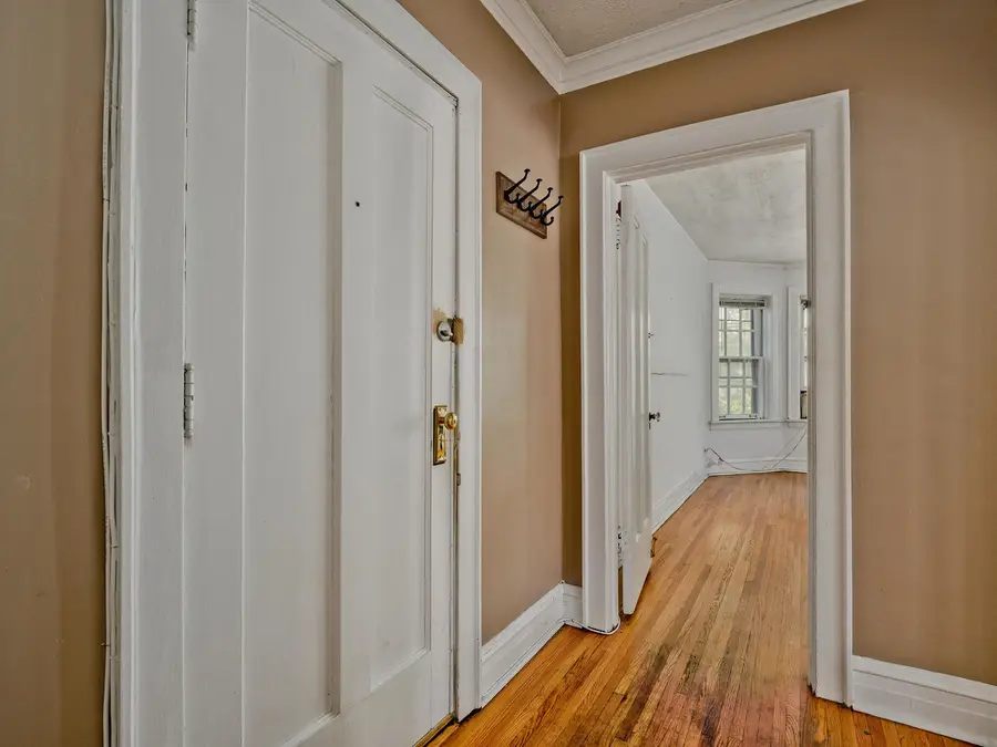 6457 N Bell Avenue #2, Chicago, IL 60645 - Image #3