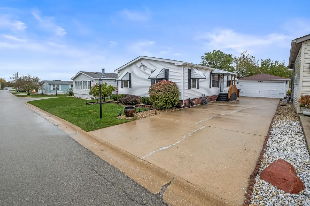 10724 Gateway Drive, Frankfort, IL 60423 - Image #1