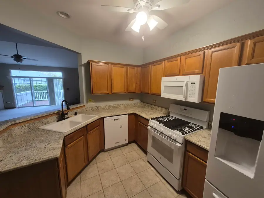 1622 Captiva Drive, Aurora, IL 60504 - Image #2