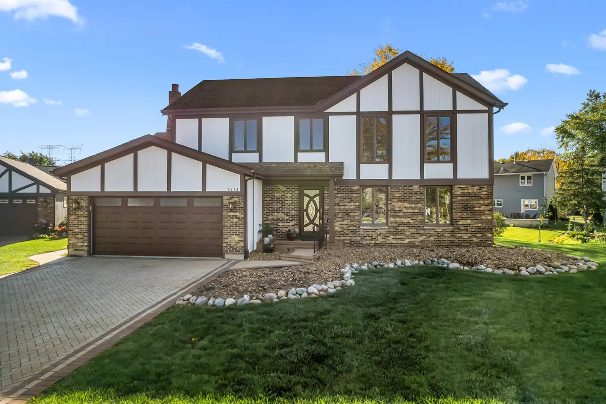 1312 N Saddle Row, Addison, IL 60101 - #1