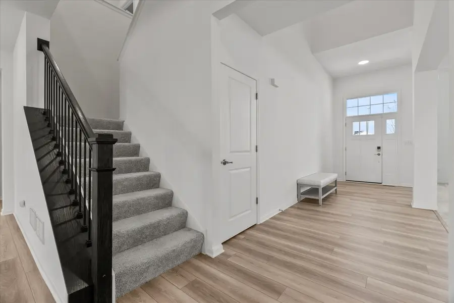 16205 S Summit Street, Plainfield, IL 60586 - Image #2