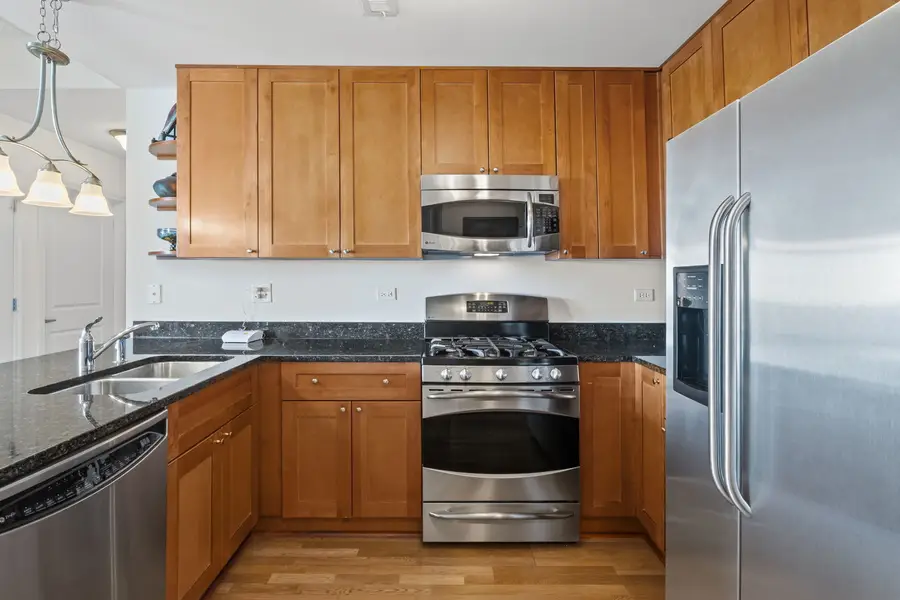 1199 E Port Clinton Road #601, Vernon Hills, IL 60061 - Image #2