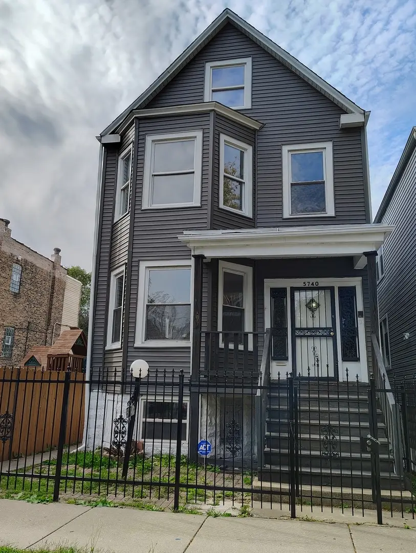5740 S Elizabeth Street, Chicago, IL 60636 - Image #2