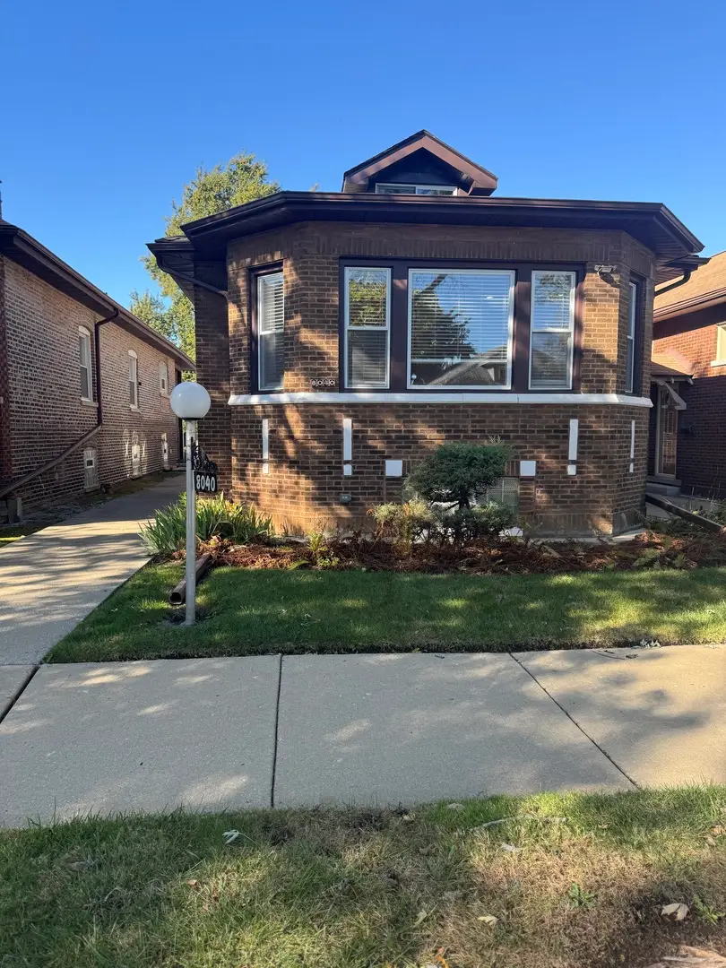 8040 S Luella Avenue, Chicago, IL 60617 - Image #1