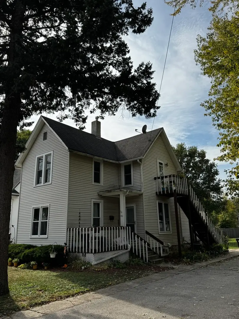 40 S Walkup Avenue, Crystal Lake, IL 60014 - Image #1