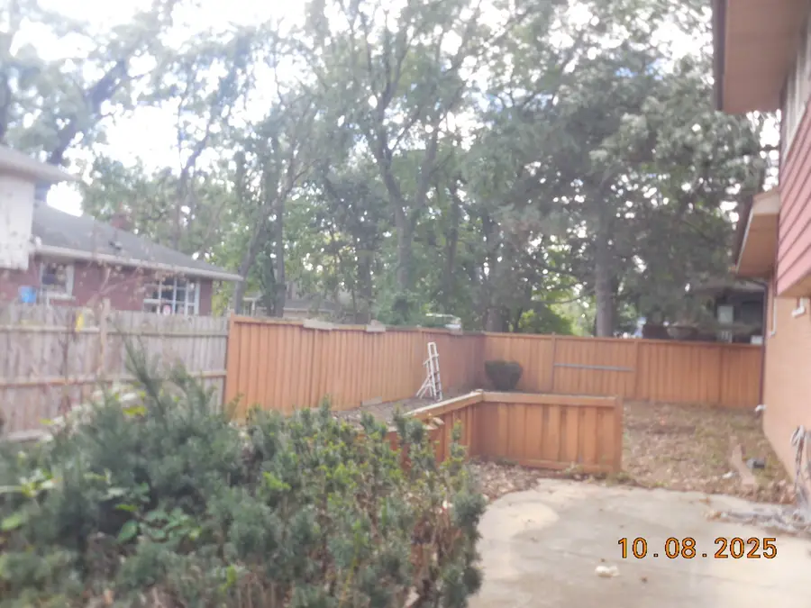 Address Withheld By Seller, Lyons, IL 60513 - #3