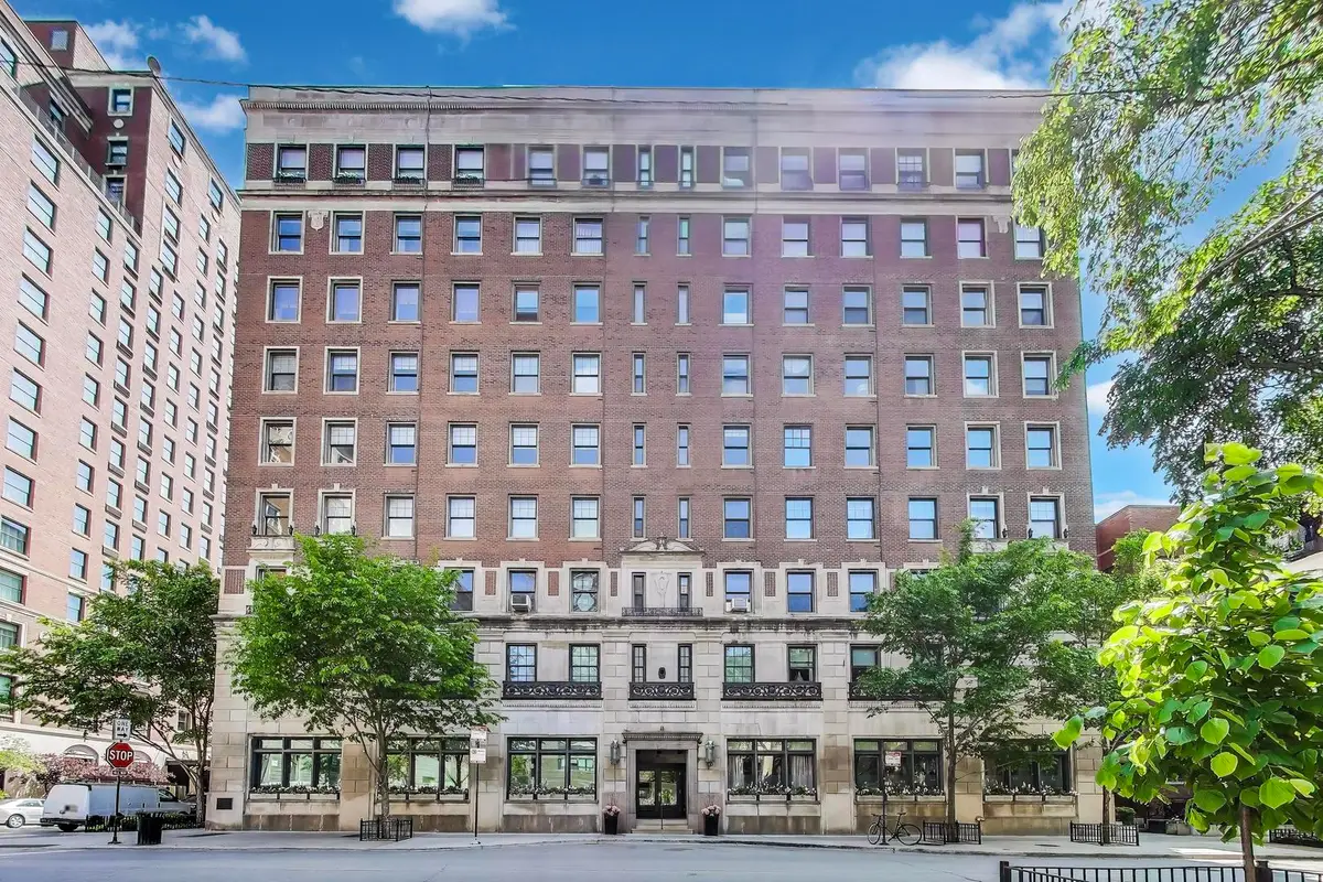 1255 N State Parkway #2E-3E, Chicago, IL 60610 - Image #1