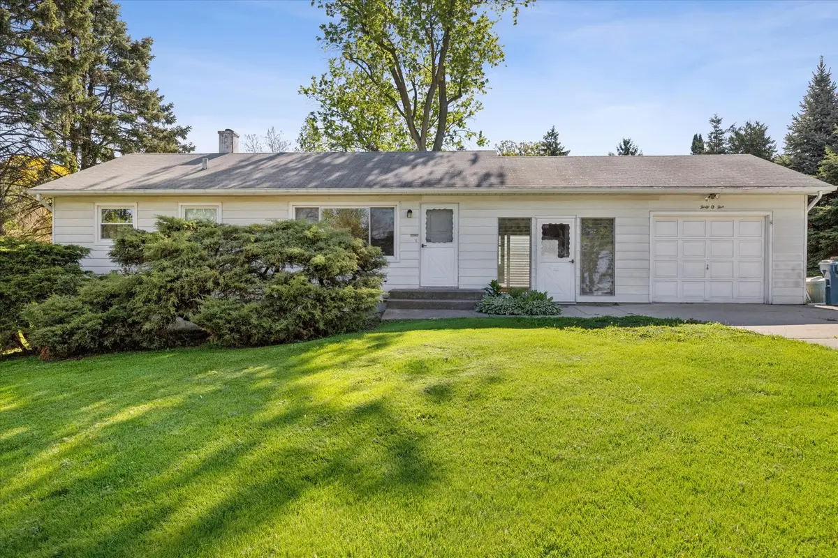4005 Morton Avenue, Downers Grove, IL 60515 - #1