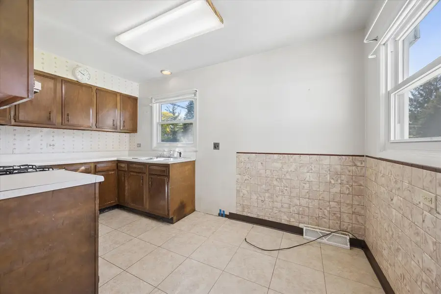 4005 Morton Avenue, Downers Grove, IL 60515 - #3