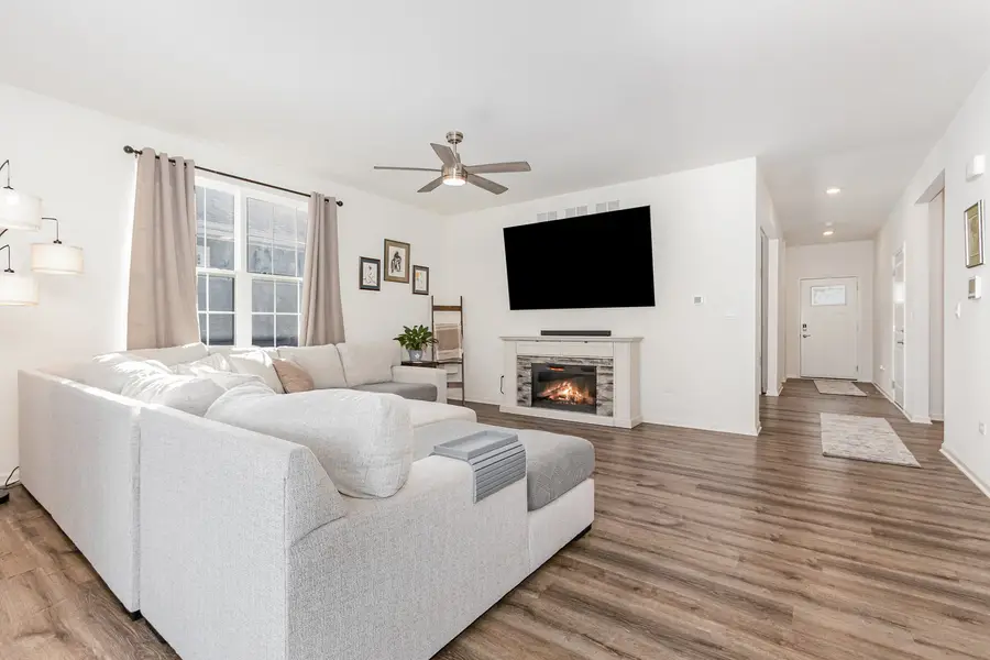 14731 S Azalia Circle, Plainfield, IL 60544 - Image #2