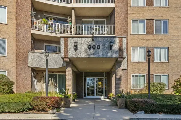 900 E Wilmette Road #105, Palatine, IL 60074