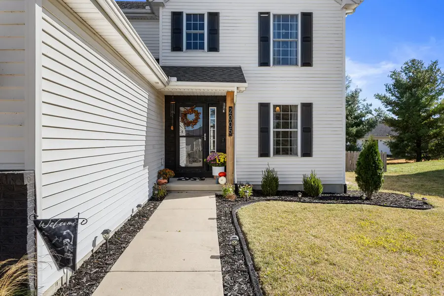 2005 Applewood Drive, Monticello, IL 61856 - Image #3