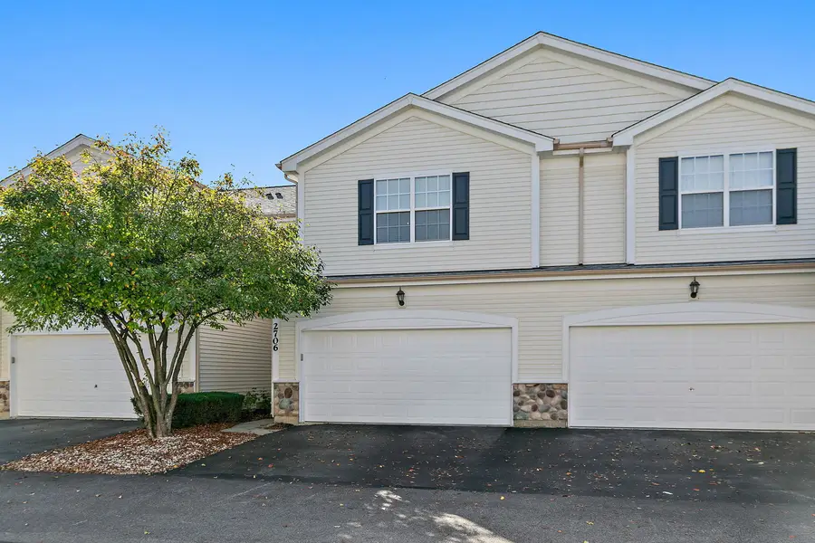 2706 Kendall Crossing, McHenry, IL 60051 - Image #2