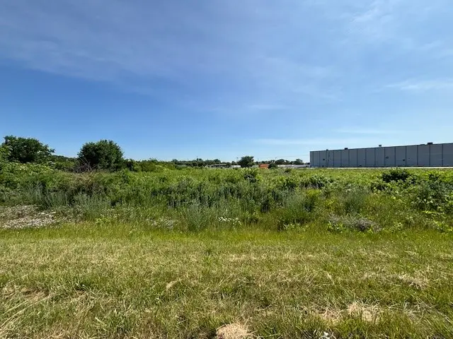 4980 N Main Street, Rockford, IL 61103 - Image #2