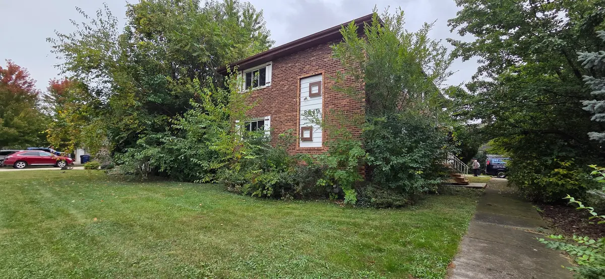 8643 W 73rd Place, Justice, IL 60458 - Image #1