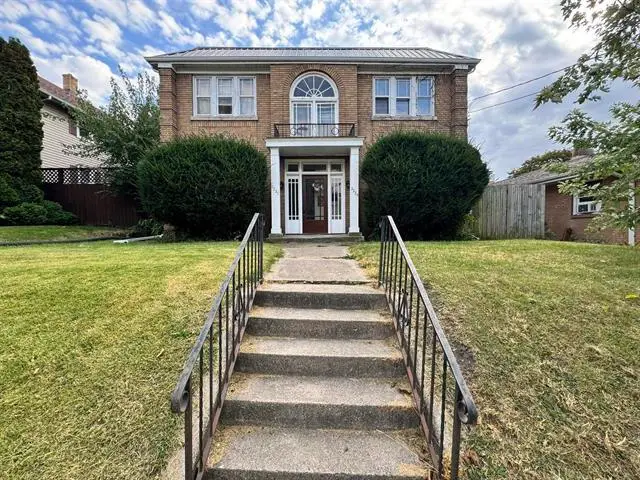 2225 Broadway, Rockford, IL 61104 - Image #1