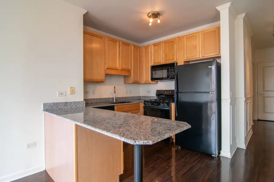 645 N Kingsbury Street #1904, Chicago, IL 60654 - Image #2