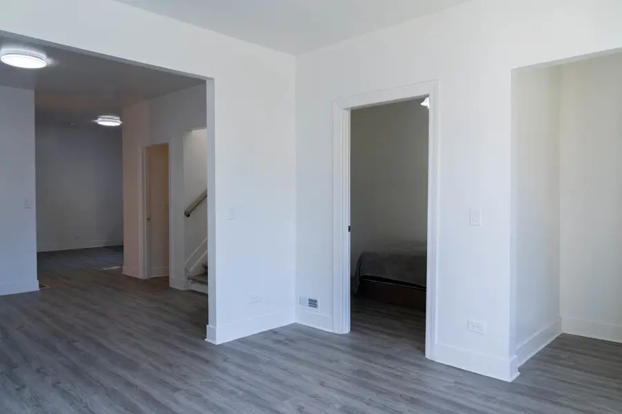 6843 S Carpenter Street, Chicago, IL 60621 - Image #2