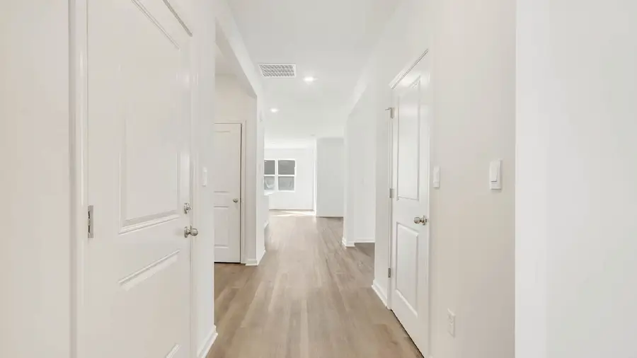 6286 Redwood Trail, Wonder Lake, IL 60097 - Image #2