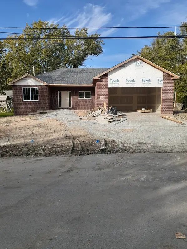 593 Farm Street, Crete, IL 60417