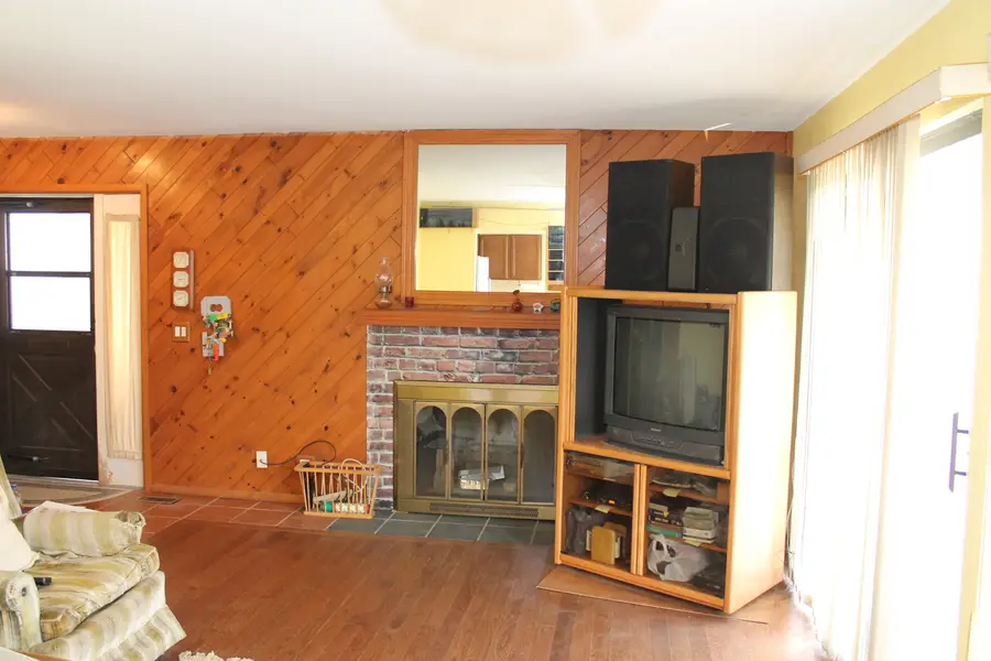 69 White Oaks Road #69, Fox Lake, IL 60020 - Image #3