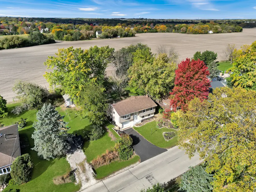 18 Greenview Road, Oakwood Hills, IL 60013 - Image #3