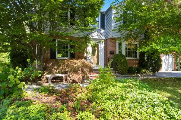 4326 Bobolink Terrace, Skokie, IL 60076