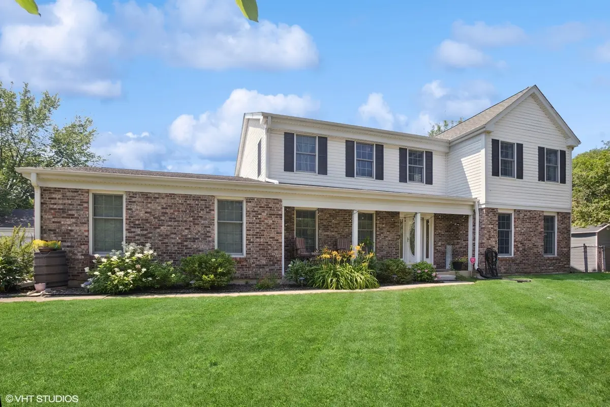 523 N Ela Road, Barrington, IL 60010 - Image #1