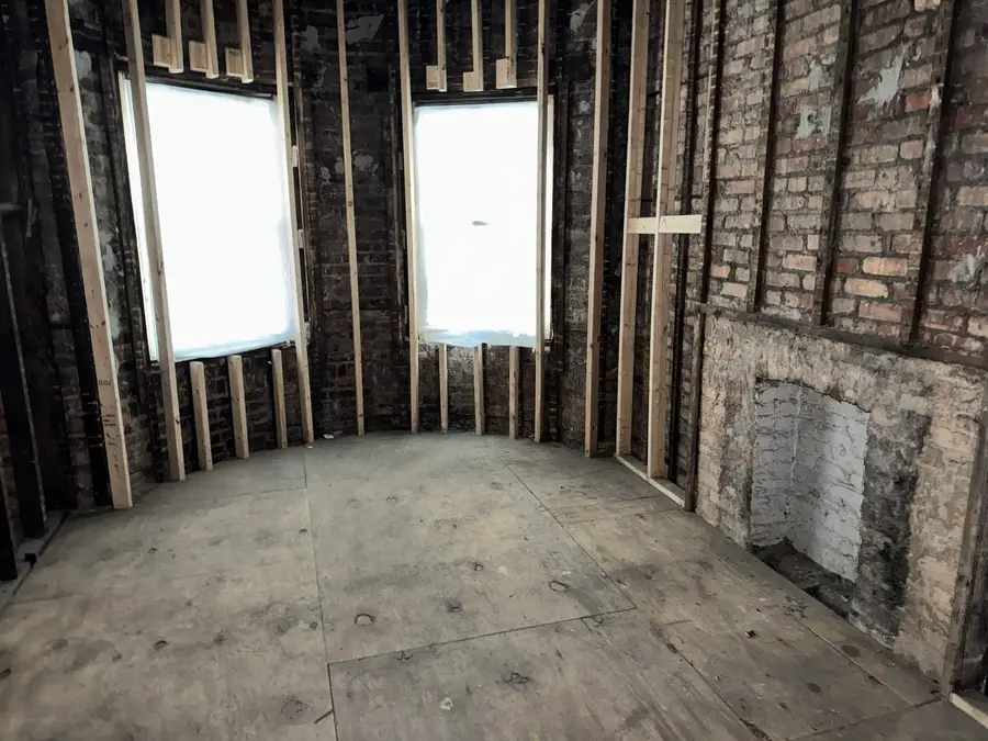 4752 S Princeton Avenue, Chicago, IL 60609 - Image #3