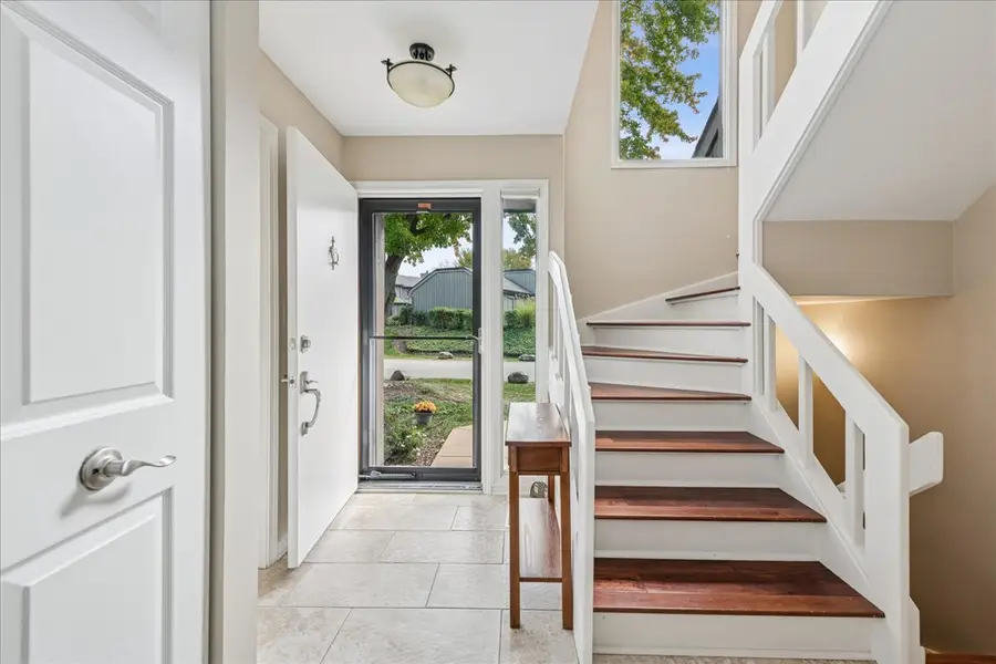 450 Woodview Road, Lake Barrington, IL 60010 - #2