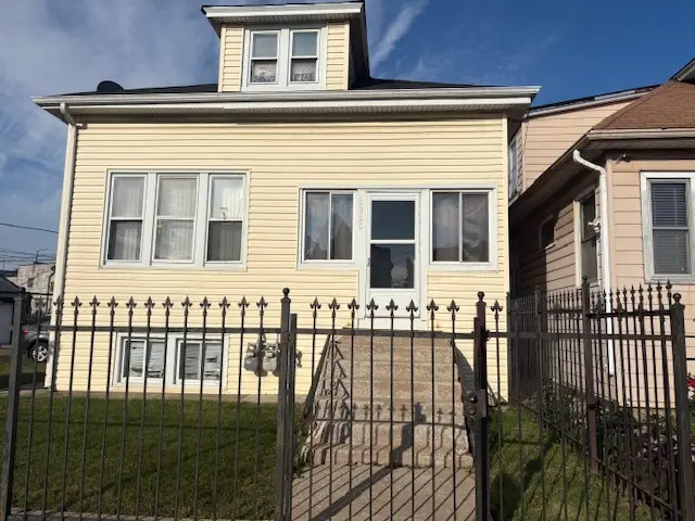 2320 N Mulligan Avenue, Chicago, IL 60639 - Image #2