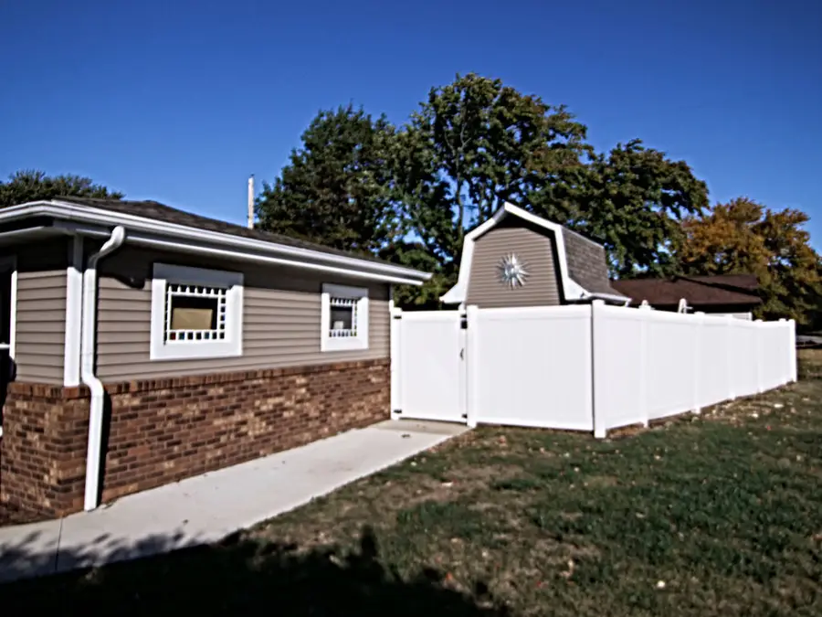 11 Kennedy Court, Philo, IL 61864 - Image #2