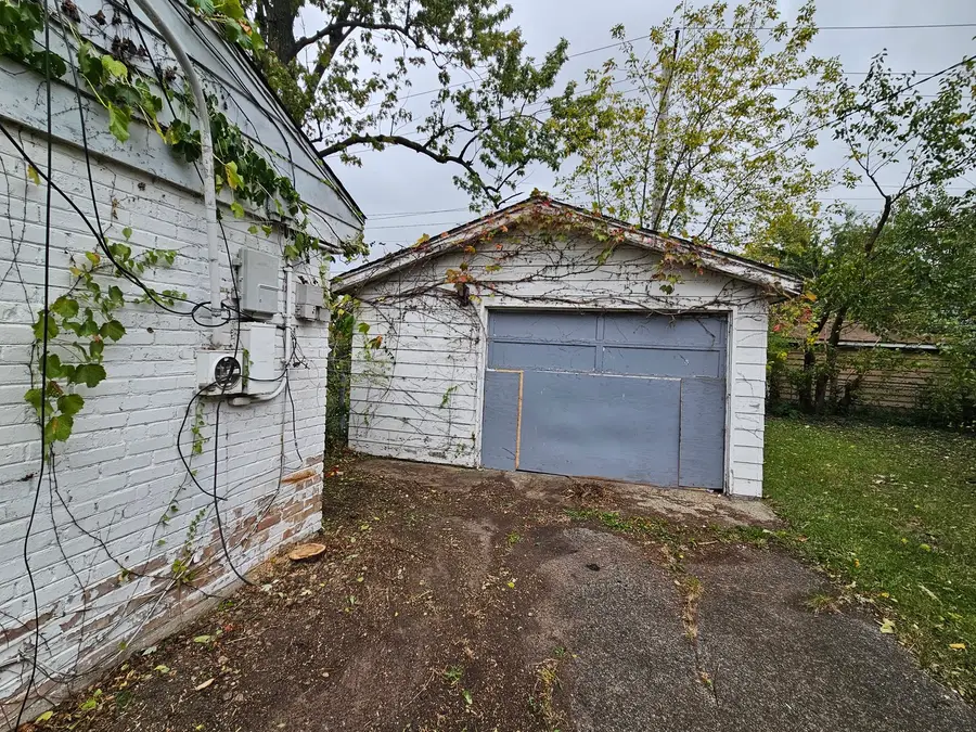 1647 Shirley Drive, Calumet City, IL 60409 - Image #3