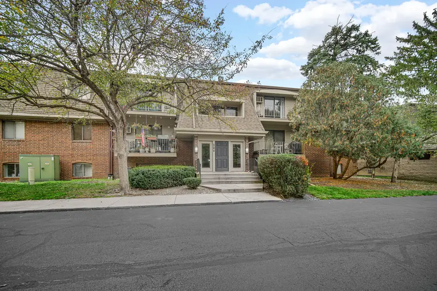 128 E Bailey Road #G, Naperville, IL 60565 - Image #2