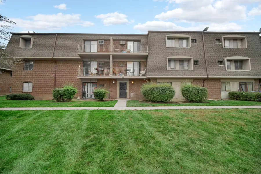 128 E Bailey Road #G, Naperville, IL 60565 - Image #3