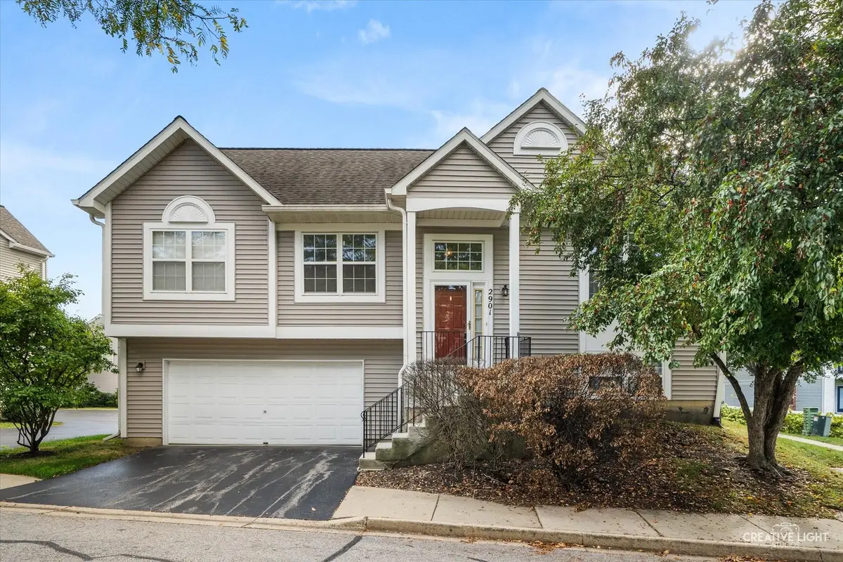 2901 Shelly Lane, Aurora, IL 60504 - Image #1