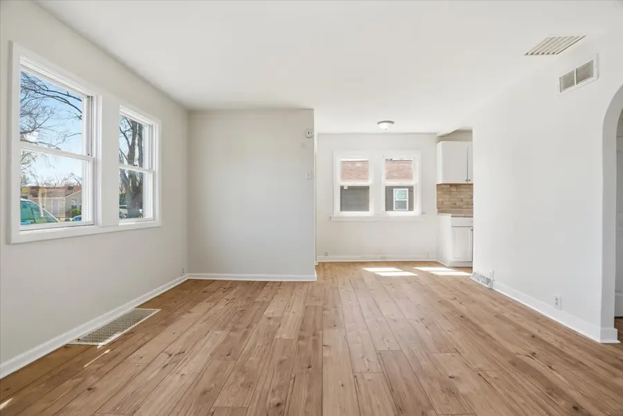 Address Withheld By Seller, Round Lake Park, IL 60073 - #3