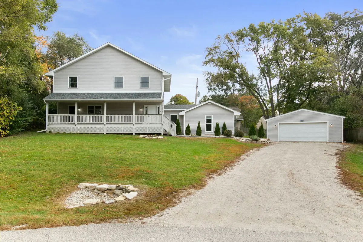 2904 E Chestnut Drive, Wonder Lake, IL 60097 - #1