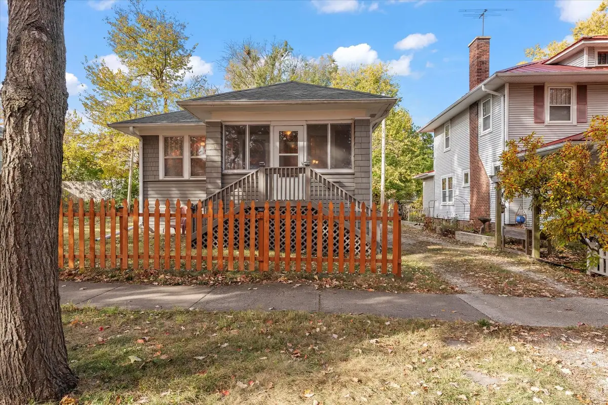 707 Pine Street, Champaign, IL 61820 - #1