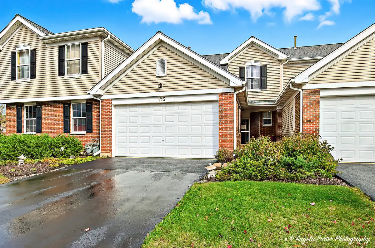 715 Legend Lane #715, McHenry, IL 60050 - #1