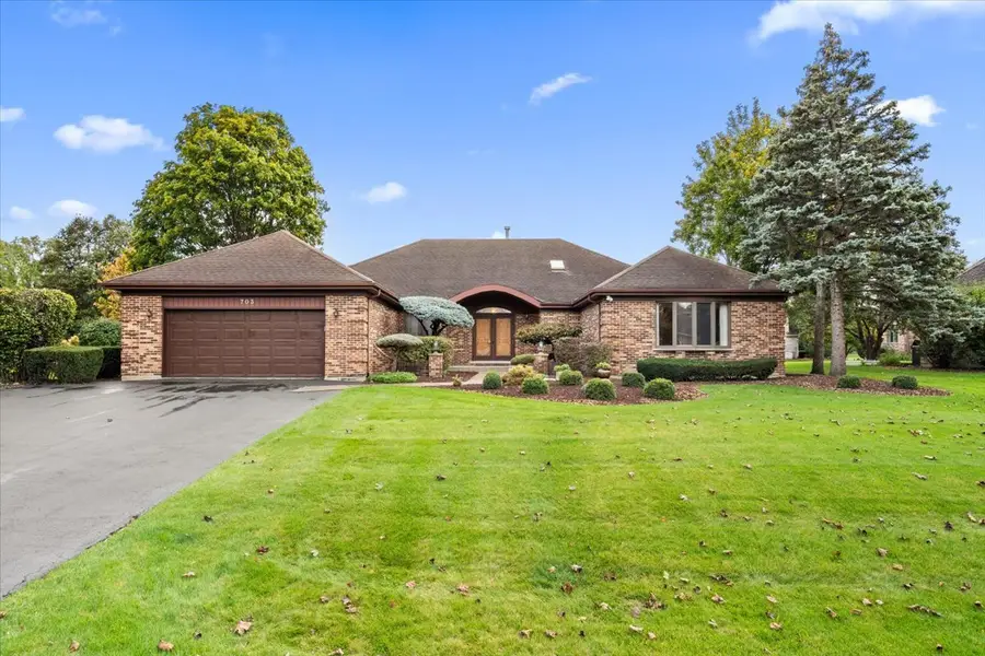 703 Newcastle Lane, Prospect Heights, IL 60070 - Image #2