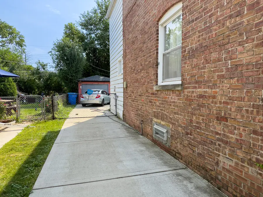 3725 N Pacific Avenue, Chicago, IL 60634 - Image #2