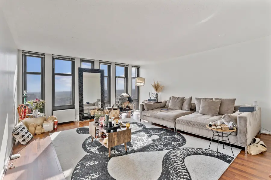 6700 S South Shore Drive #24E, Chicago, IL 60649 - Image #2