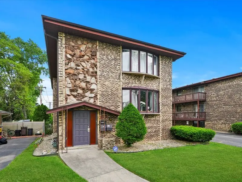 10309 Parkside Avenue, Oak Lawn, IL 60453 - Image #1